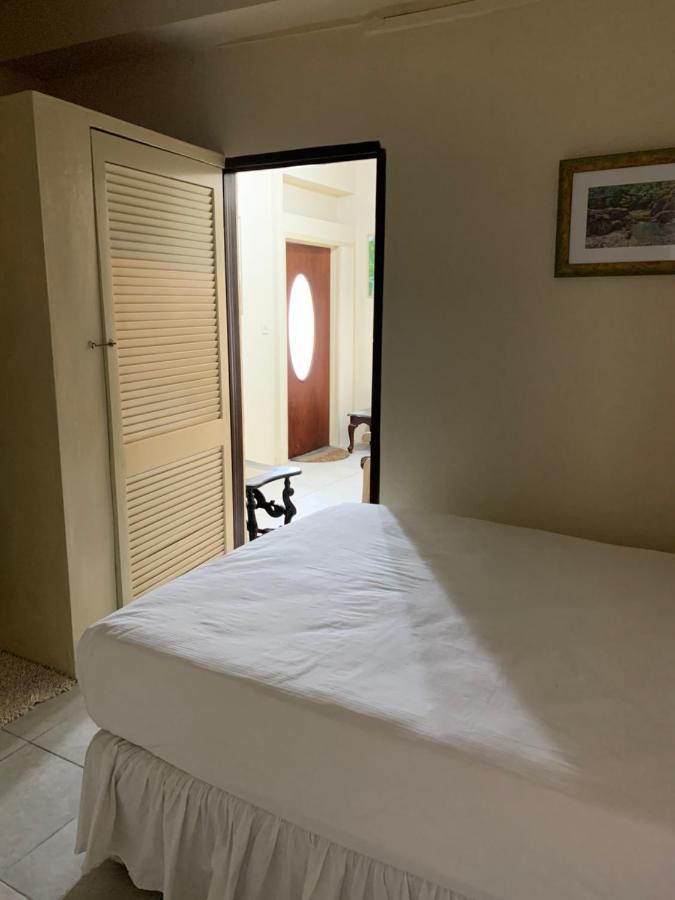 Beach Vue Barbados Bridgetown Esterno foto