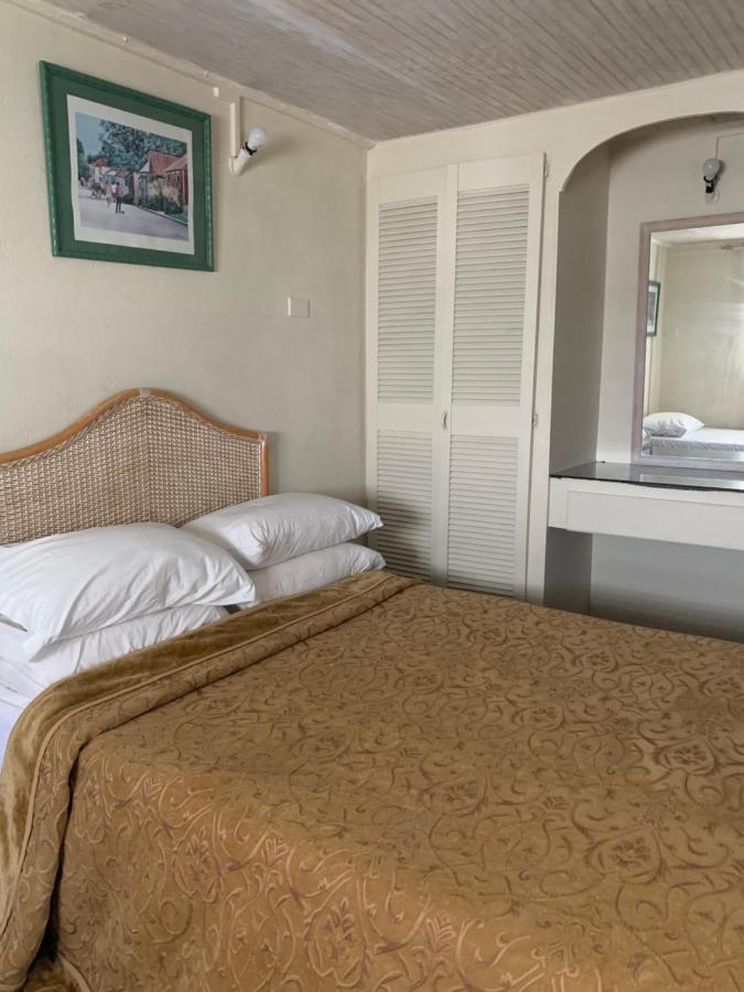 Beach Vue Barbados Bridgetown Esterno foto