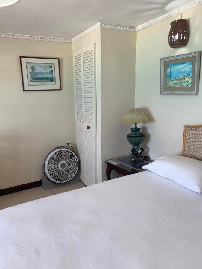 Beach Vue Barbados Bridgetown Esterno foto